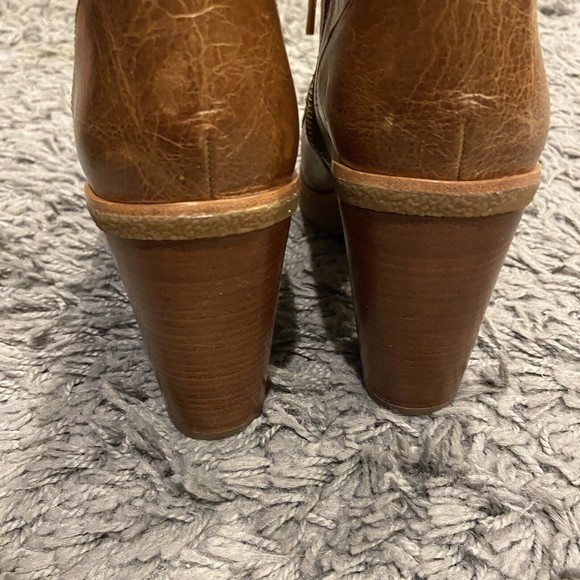 Michael Michael Kors Kim Lace Up Leather Bootie In Dark Caramel Size 7M - Picture 7 of 14